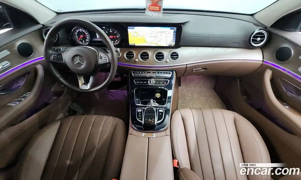 Mercedes-Benz E-Class 2018 1.9 автомат (гидро), фото 10
