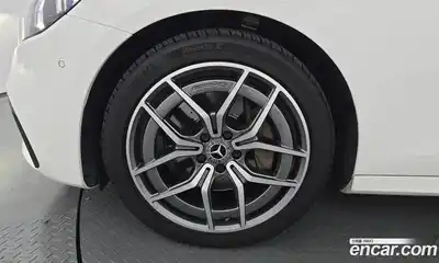 Mercedes-Benz E-Class 2023 2.0 автомат (гидро), миниатюра 5