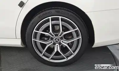 Mercedes-Benz E-Class 2023 2.0 автомат (гидро), миниатюра 7