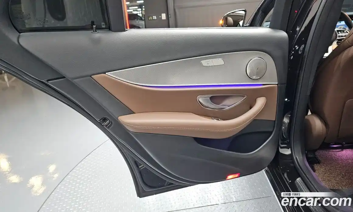 Mercedes-Benz E-Class 2019 2.0 автомат (гидро), фото 15