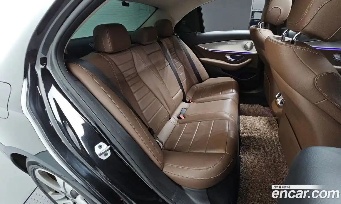Mercedes-Benz E-Class 2019 2.0 автомат (гидро), фото 18