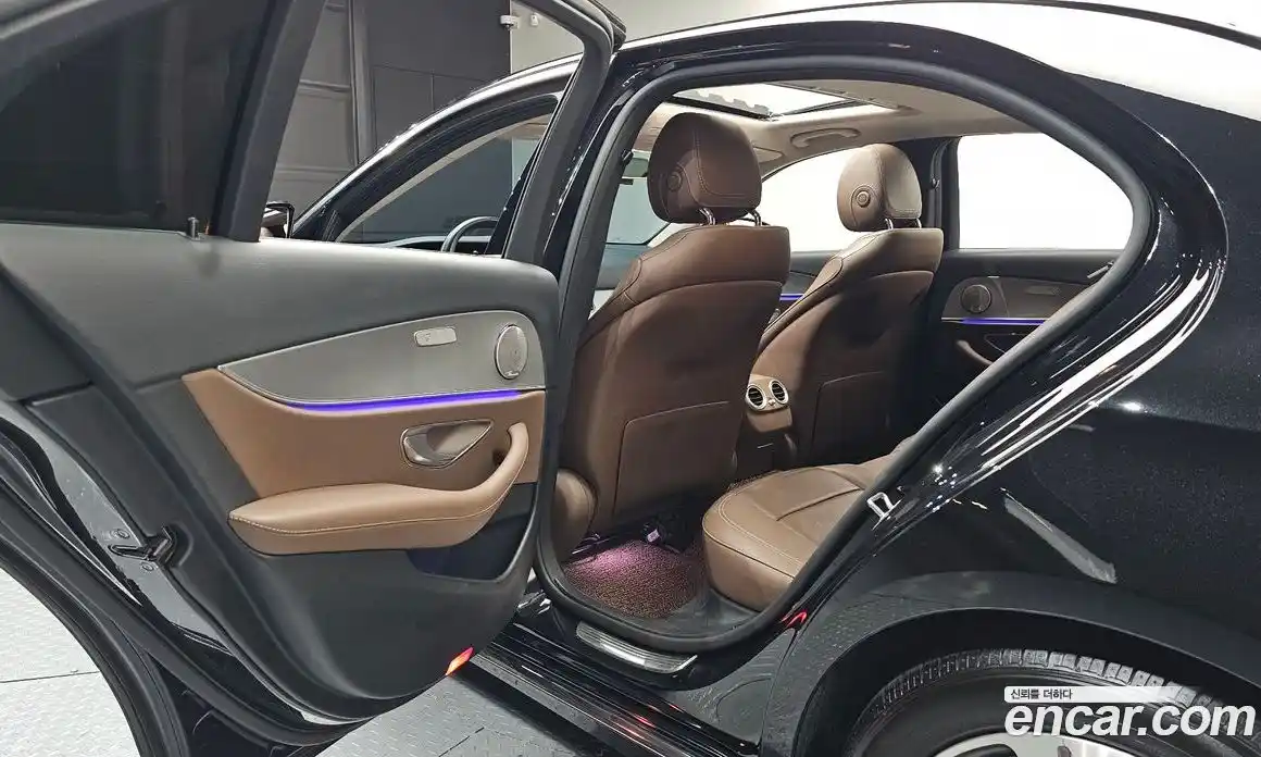 Mercedes-Benz E-Class 2019 2.0 автомат (гидро), фото 19