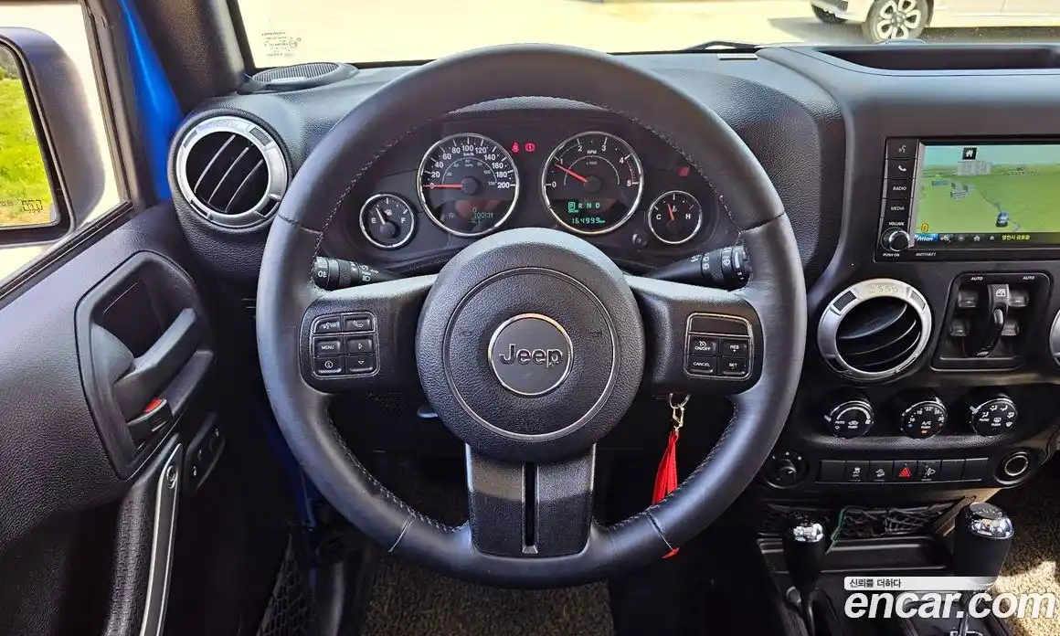 Jeep Wrangler 2015 2.8 автомат (гидро), фото 12