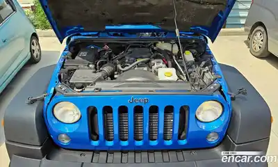 Jeep Wrangler 2015 2.8 автомат (гидро), миниатюра 6