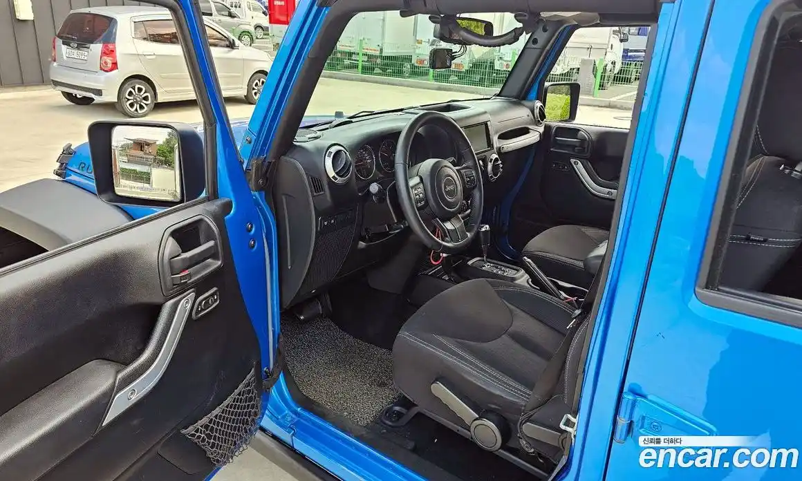 Jeep Wrangler 2015 2.8 автомат (гидро), фото 10
