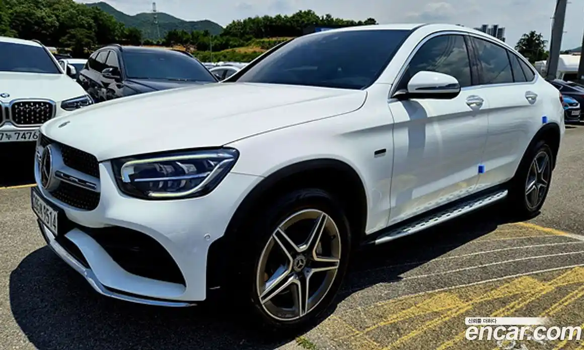 Mercedes-Benz GLC-Class 2020 2.0 гидро, фото 1 Mercedes-Benz GLC-Class 2020 2.0 гидро, фото 1