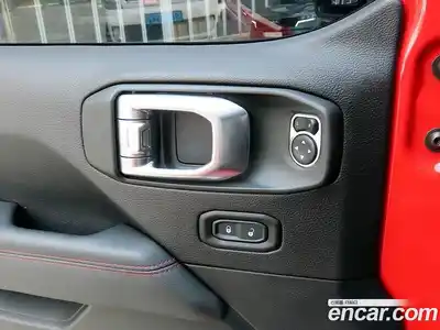 Jeep Wrangler 2020 2.0 автомат (гидро), миниатюра 11