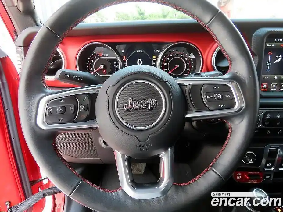 Jeep Wrangler 2020 2.0 автомат (гидро), фото 9