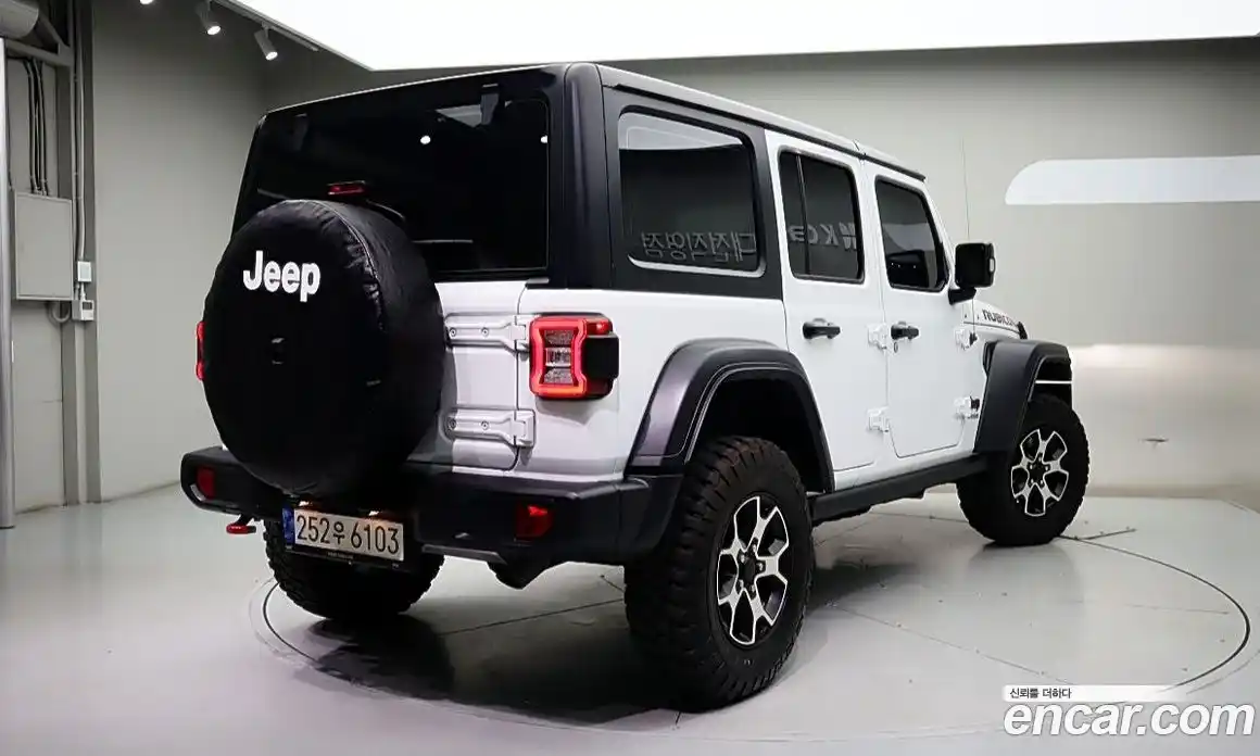 Jeep Wrangler 2022 2.0 автомат (гидро), фото 4