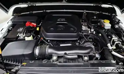 Jeep Wrangler 2022 2.0 автомат (гидро), миниатюра 6