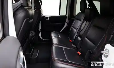 Jeep Wrangler 2022 2.0 автомат (гидро), миниатюра 10