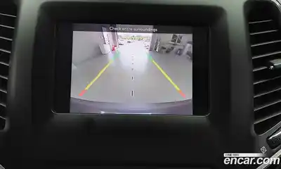 Jeep Cherokee 2019 2.4 автомат (гидро), миниатюра 12