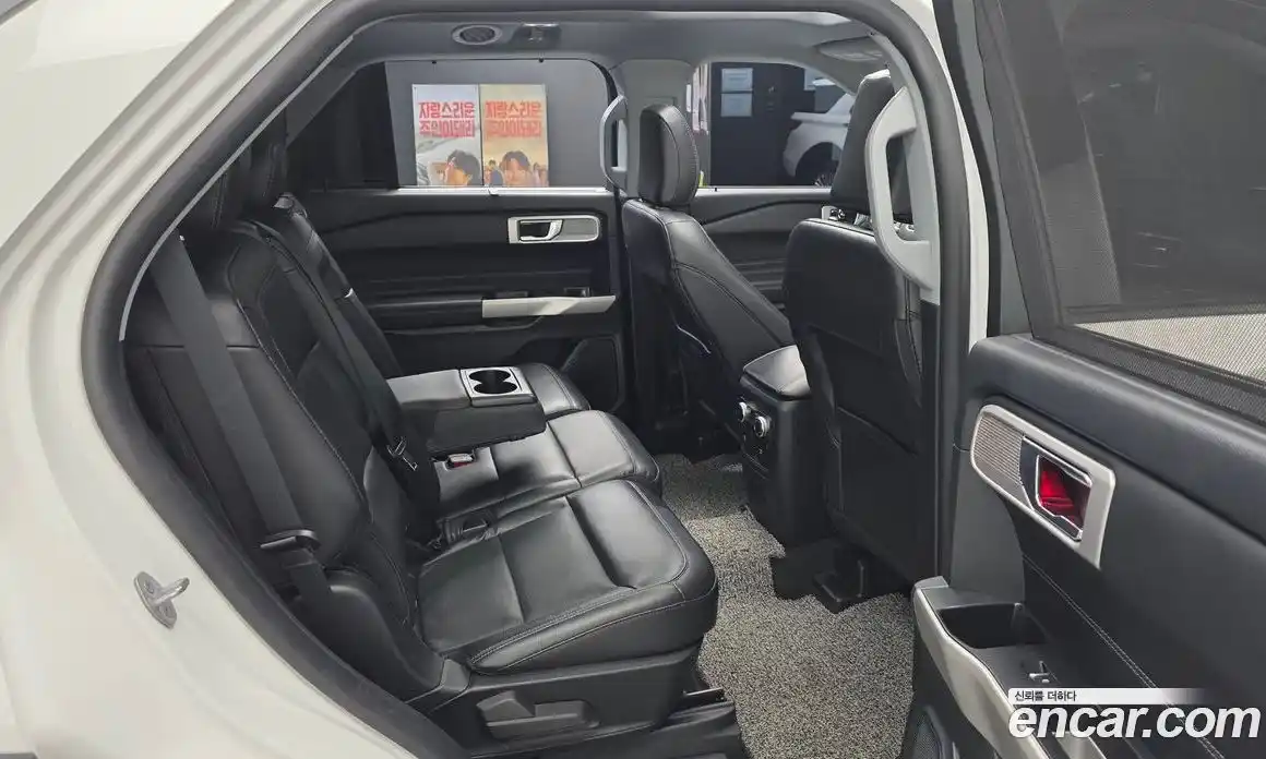 Ford Explorer 2022 2.3 автомат (гидро), фото 18