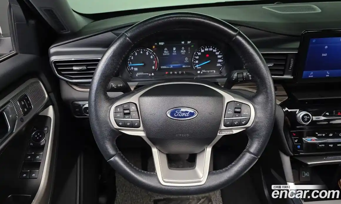 Ford Explorer 2022 2.3 автомат (гидро), фото 21