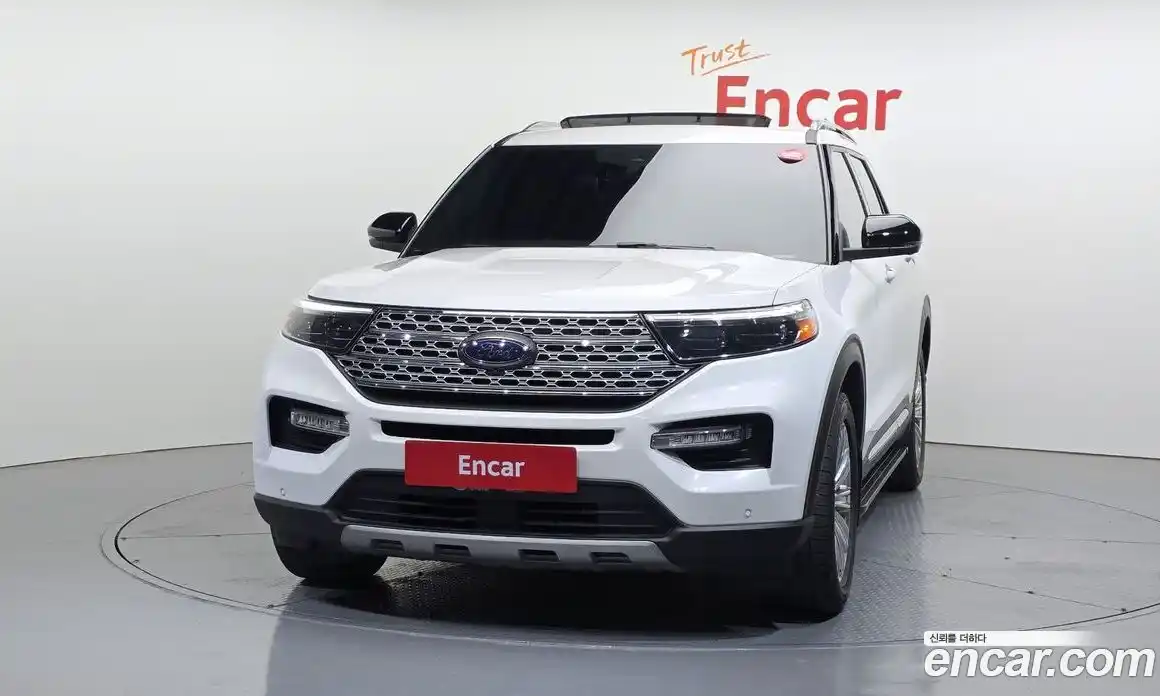 Ford Explorer 2022 2.3 автомат (гидро), фото 3