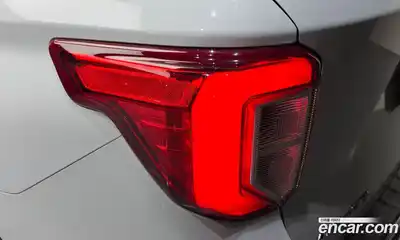 Ford Explorer 2022 2.3 автомат (гидро), миниатюра 9