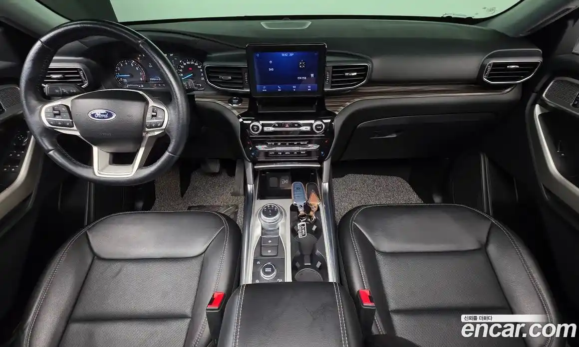 Ford Explorer 2022 2.3 автомат (гидро), фото 10