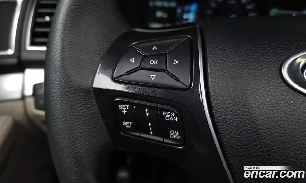 Ford Explorer 2019 2.3 автомат (гидро), фото 22