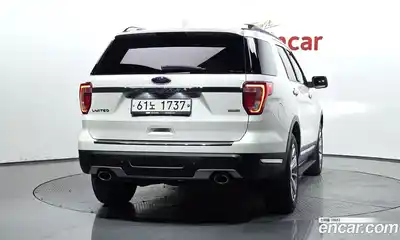 Ford Explorer 2019 2.3 автомат (гидро), миниатюра 3