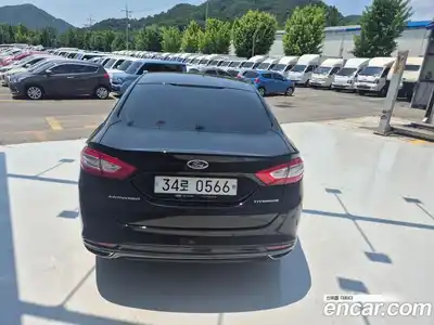 Ford Mondeo 2016 2.0 автомат (гидро), миниатюра 3
