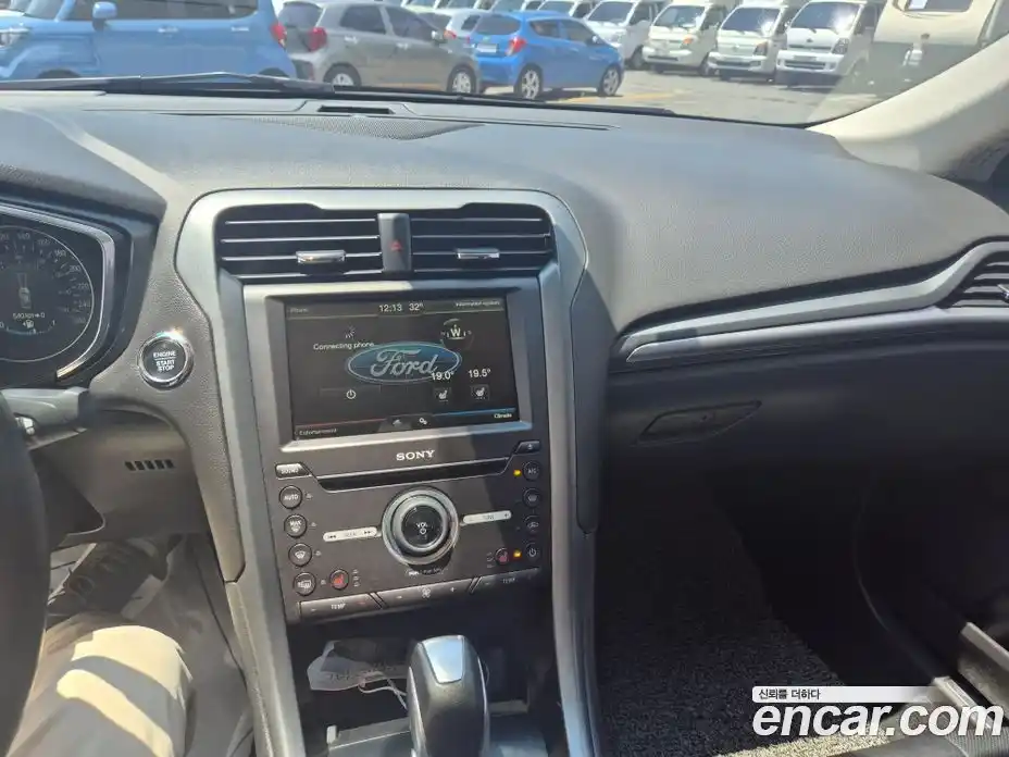 Ford Mondeo 2016 2.0 автомат (гидро), фото 6
