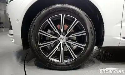 Volvo XC60 2021 2.0 автомат (гидро), миниатюра 5