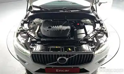 Volvo XC60 2021 2.0 автомат (гидро), миниатюра 6