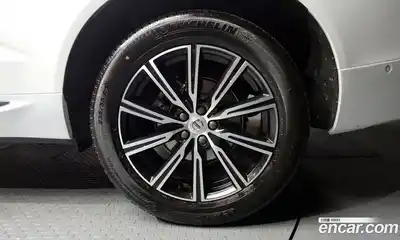 Volvo XC60 2021 2.0 автомат (гидро), миниатюра 7