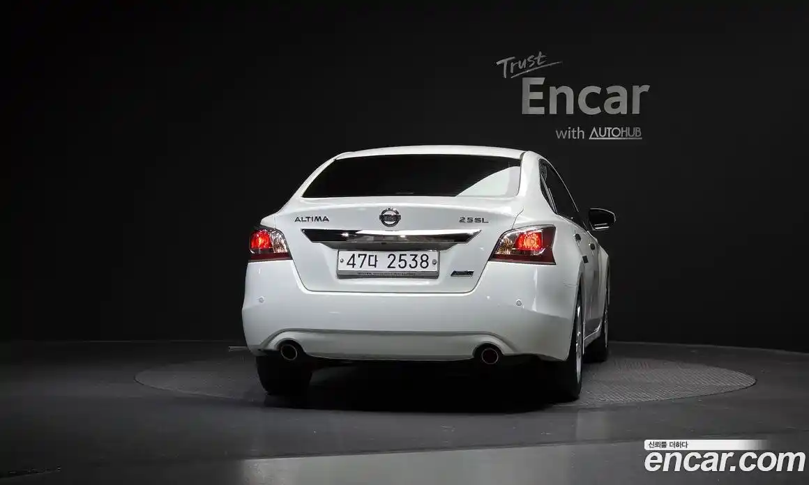 Nissan Altima 2014 2.5 автомат (гидро), фото 4 Nissan Altima 2014 2.5 автомат (гидро), фото 4