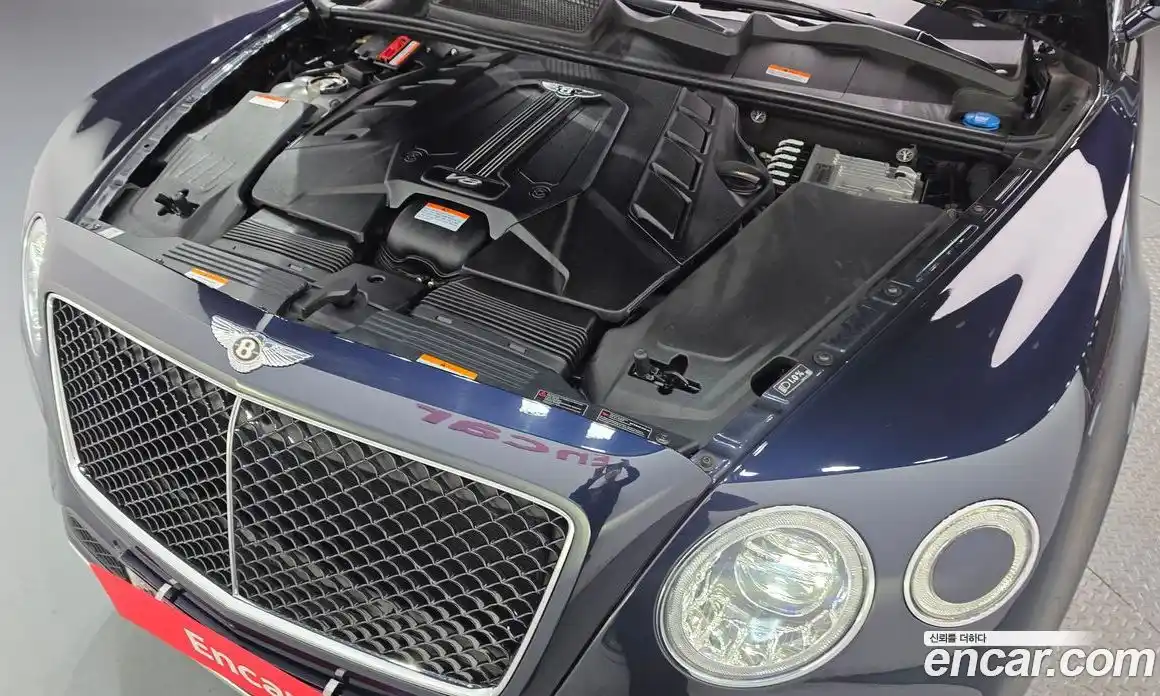 Bentley Bentayga 2019 4.0 автомат (гидро), фото 6 Bentley Bentayga 2019 4.0 автомат (гидро), фото 6