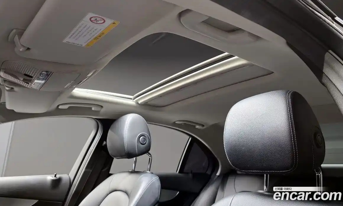 Mercedes-Benz C-Class 2017 2.0 автомат (гидро), фото 17