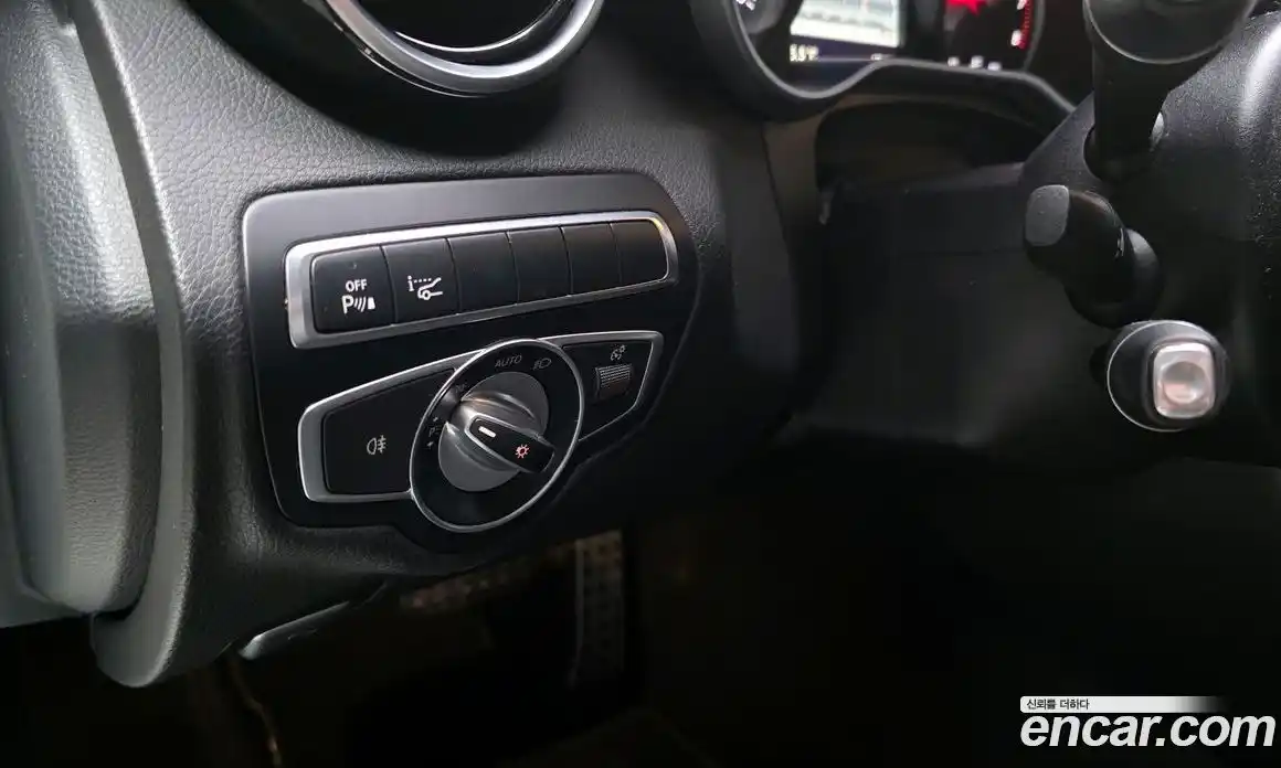 Mercedes-Benz C-Class 2017 2.0 автомат (гидро), фото 19
