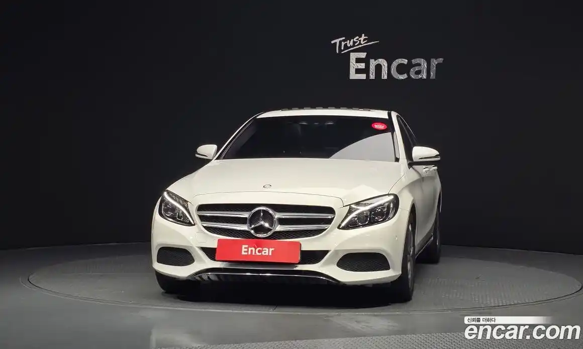 Mercedes-Benz C-Class 2017 2.0 автомат (гидро), фото 3