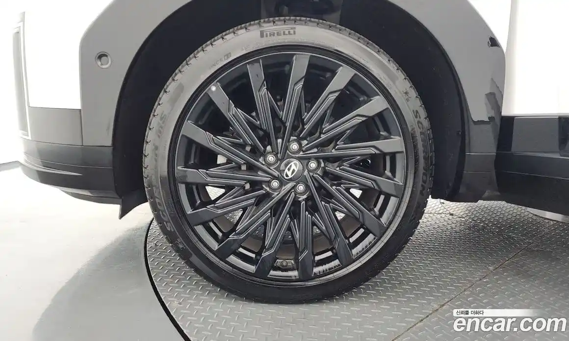 Hyundai Santa Fe 2023 2.5 автомат (гидро), фото 5