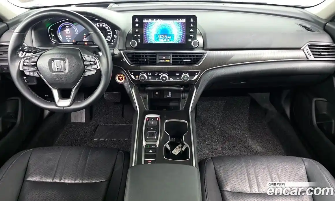 Honda Accord 2019 2.0 автомат (гидро), фото 10