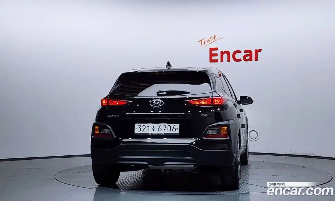 Hyundai Kona 2020 1.6 автомат (гидро), фото 4