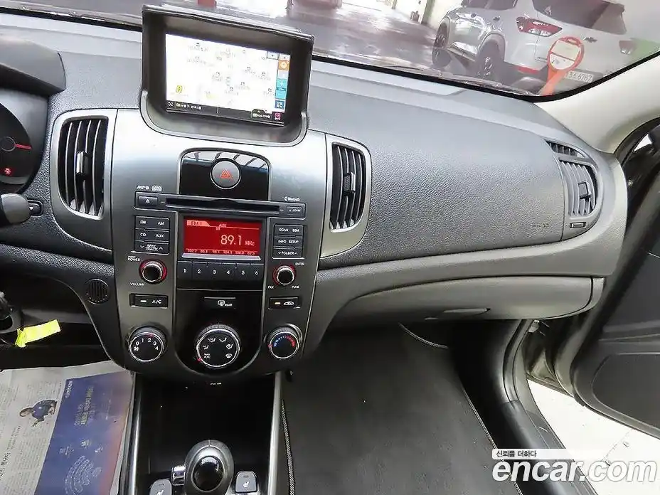 Kia Porte 2012 1.6 автомат (гидро), фото 14