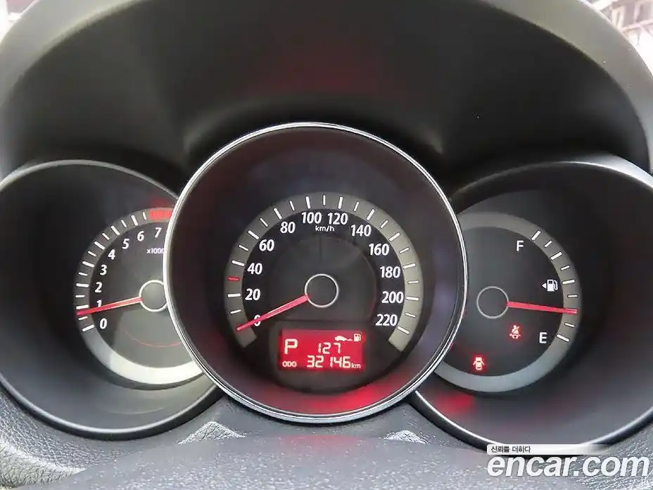 Kia Porte 2012 1.6 автомат (гидро), фото 6