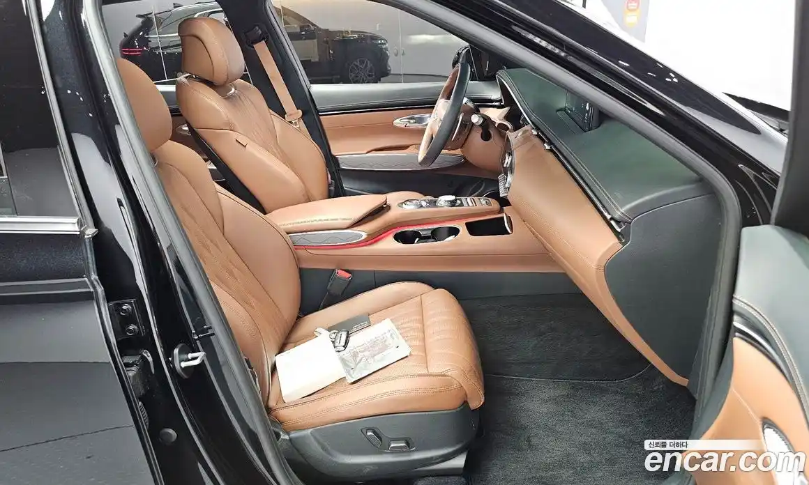 Genesis GV70 2023 2.5 автомат (гидро), фото 13