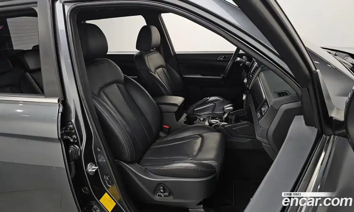 SsangYong Rexton 2019 2.2 автомат (гидро), фото 15