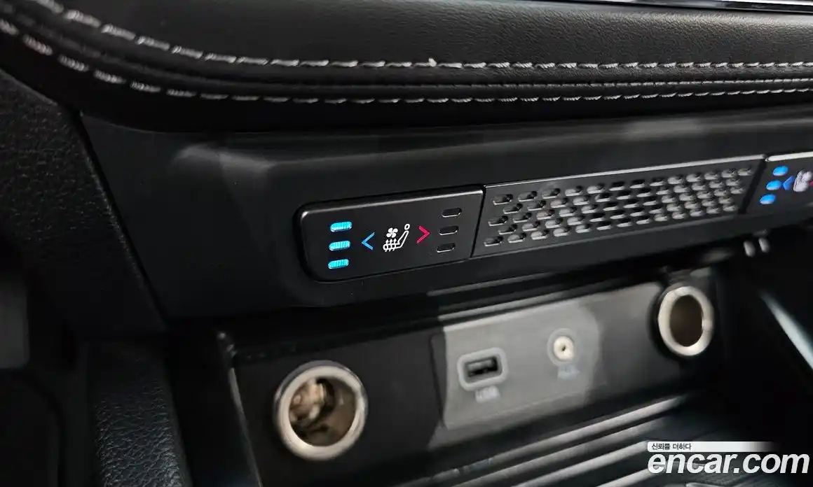 SsangYong Rexton 2019 2.2 автомат (гидро), фото 18