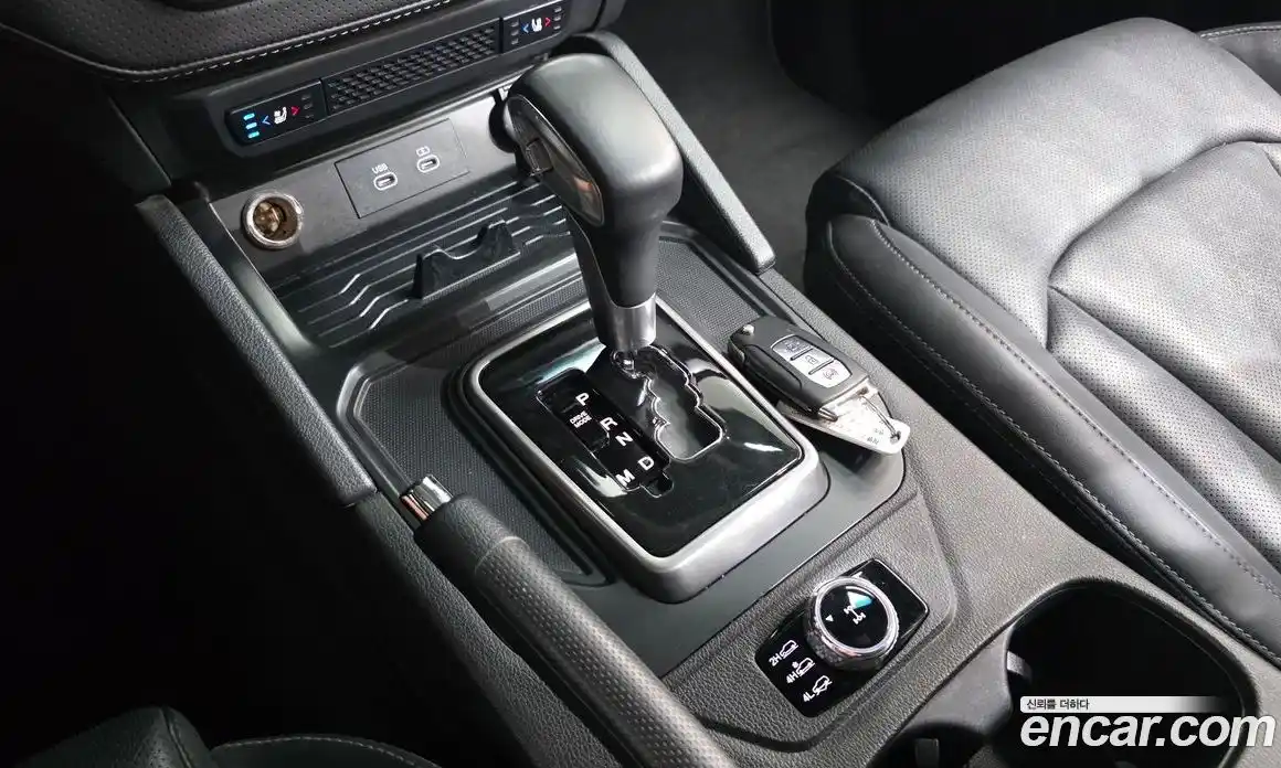 SsangYong Rexton 2023 2.2 автомат (гидро), фото 12