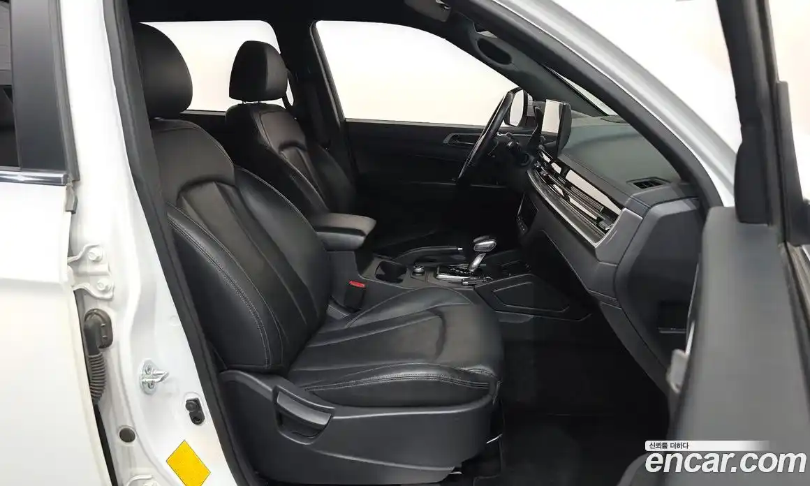 SsangYong Rexton 2023 2.2 автомат (гидро), фото 16