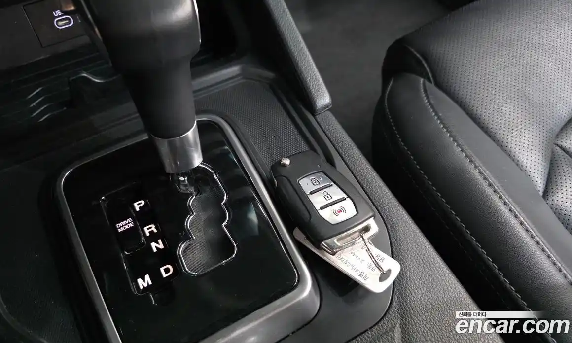 SsangYong Rexton 2023 2.2 автомат (гидро), фото 22