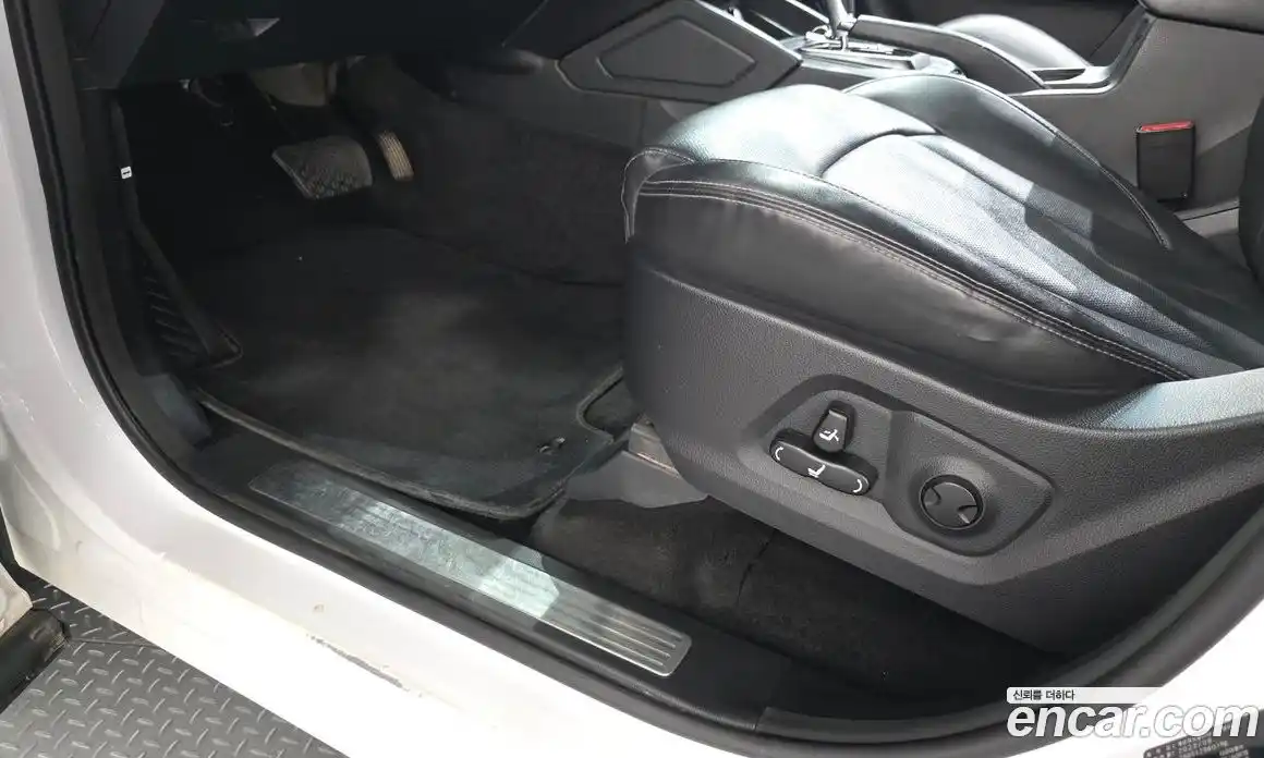 SsangYong Rexton 2023 2.2 автомат (гидро), фото 30