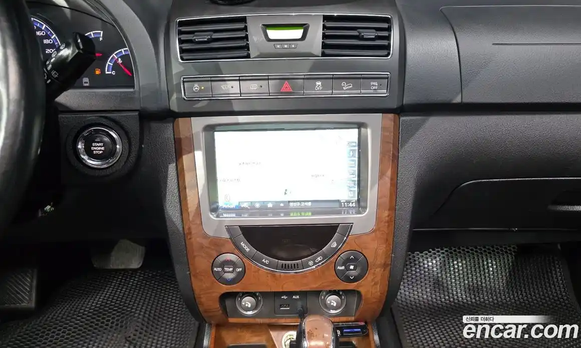 SsangYong Rexton 2017 2.2 автомат (гидро), фото 14