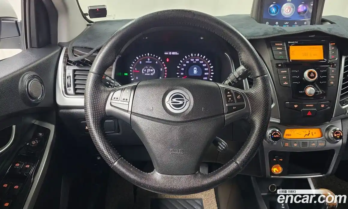 SsangYong Korando 2013 2.0 автомат (гидро), фото 13
