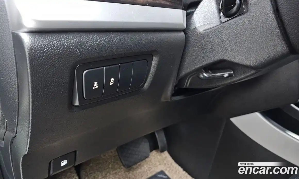 SsangYong Korando 2013 2.0 автомат (гидро), фото 15