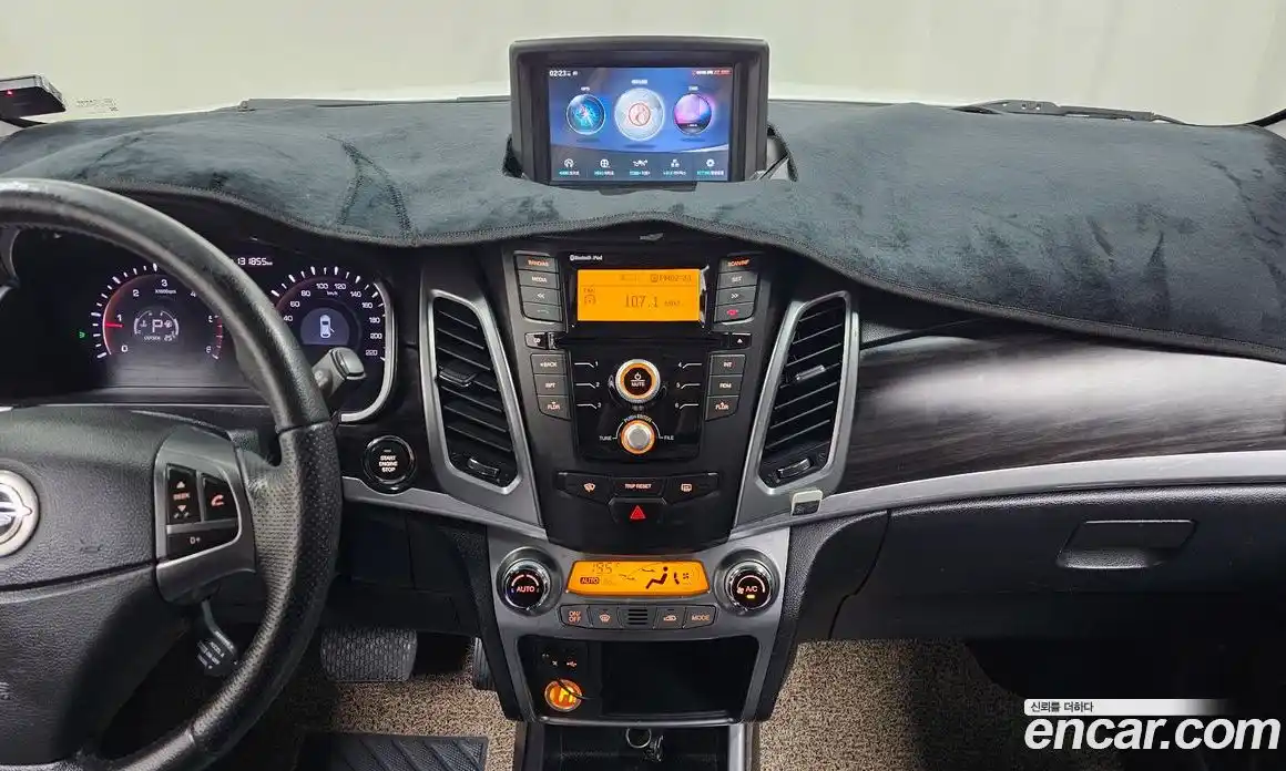 SsangYong Korando 2013 2.0 автомат (гидро), фото 16