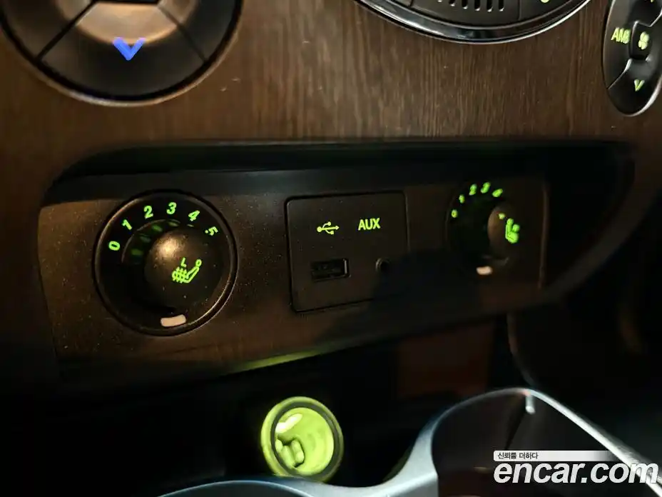 SsangYong Rexton 2013 2.0 автомат (гидро), фото 16